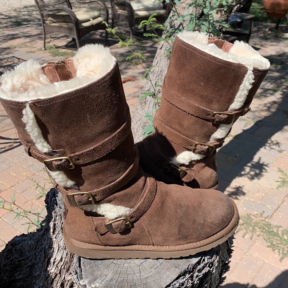 RARE Buckle Bailey 😍UGG Boots
